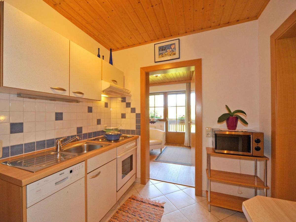 Апартаменты Haus Lindenkreuz Бад Кляйнкирххайм Экстерьер фото