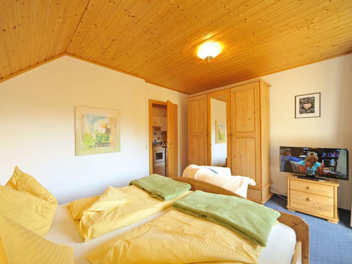 Апартаменты Haus Lindenkreuz Бад Кляйнкирххайм Экстерьер фото